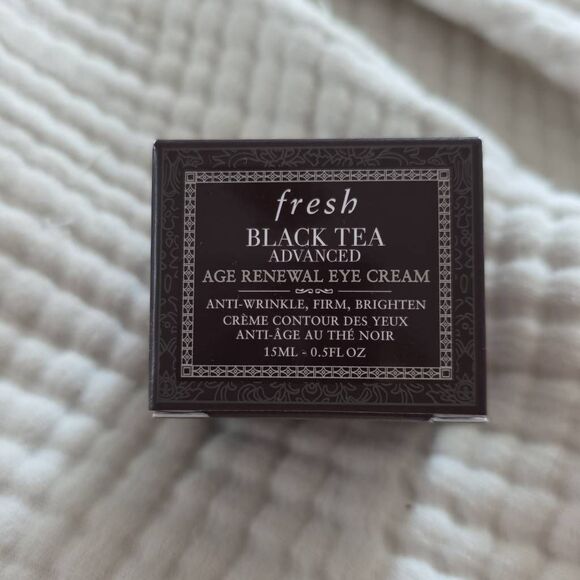 Fresh Black Tea Advanced Age Renewal Eye Cream 0.5 fl Oz - Picture 1 of 9